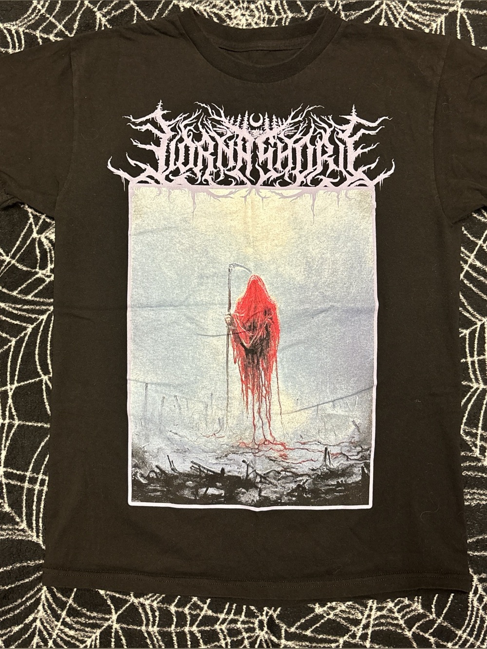 Lorna Shore band t